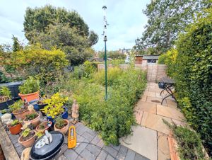 Photo 18- click for photo gallery